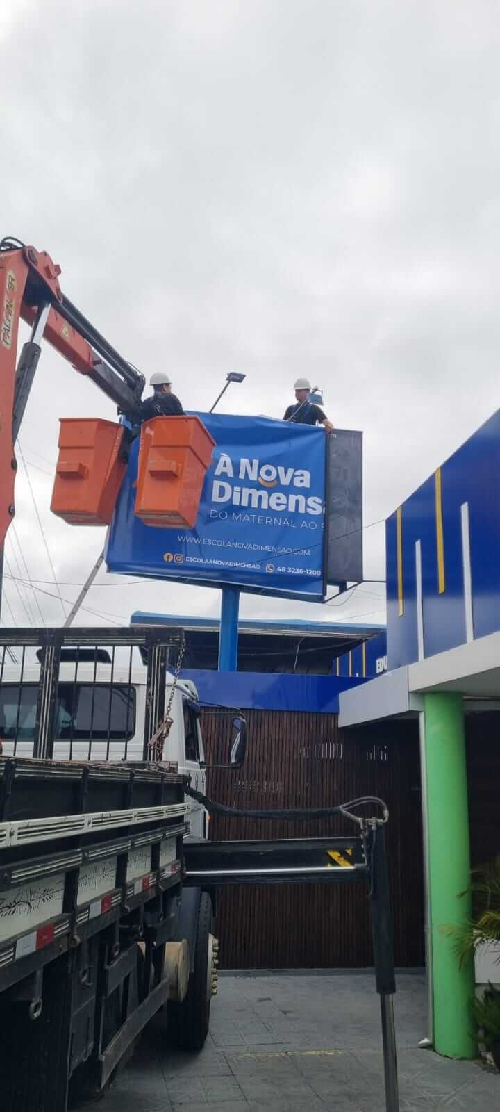 Camião Munck SC